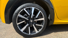 Peugeot 208 1.2 PureTech 130 GT Premium 5dr EAT8 Petrol Hatchback